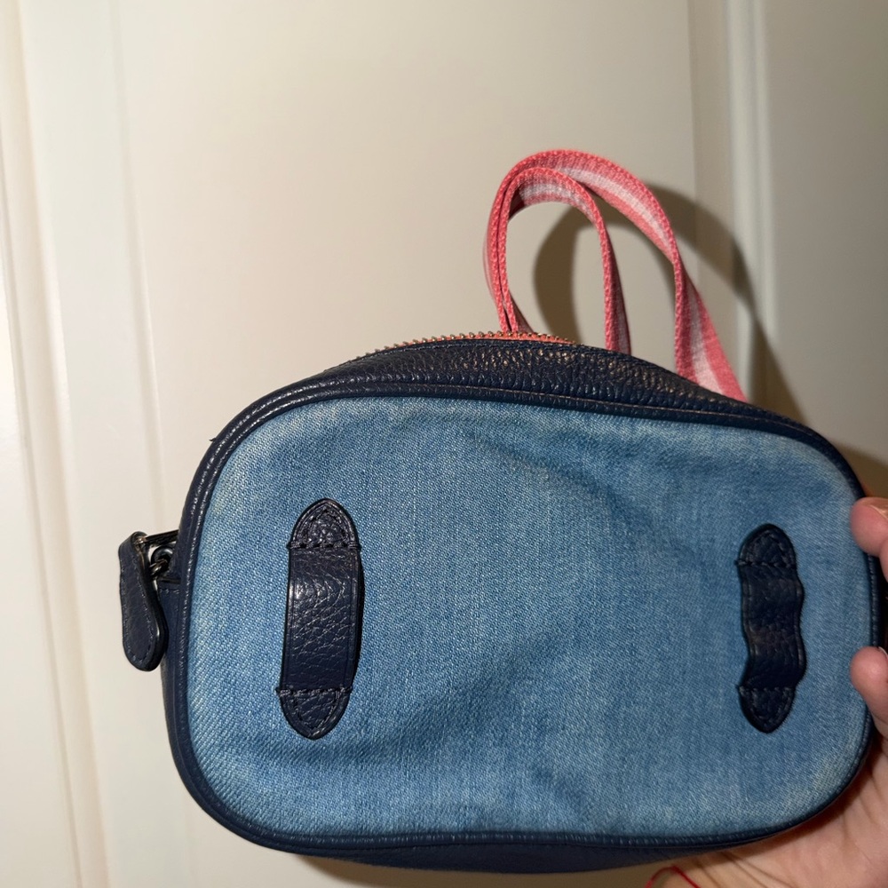 Coach crossbody - Picture 2 of 4